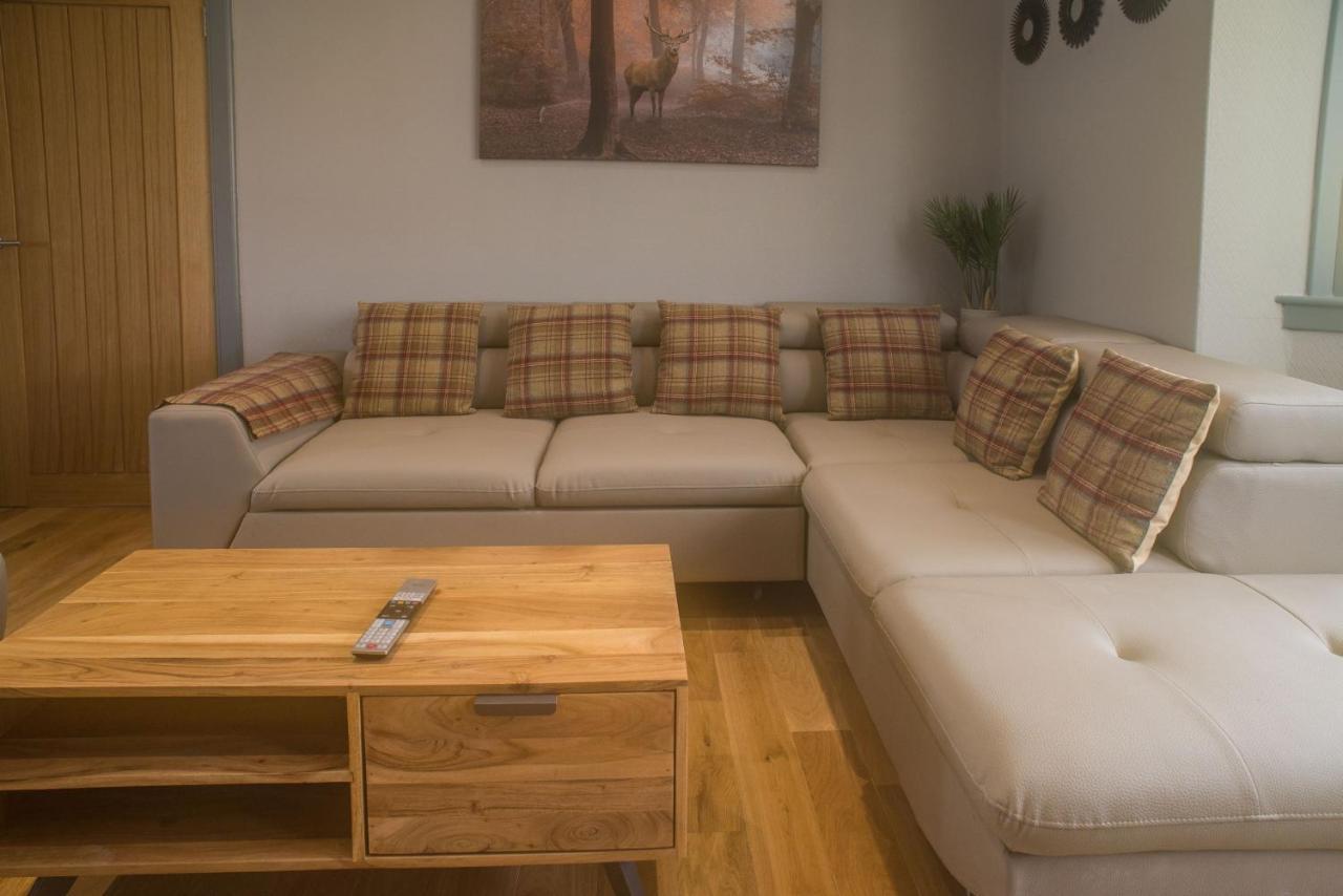 Luxury Super Central Cottage With A Hot Tub/ Gym พอทรี ภายนอก รูปภาพ