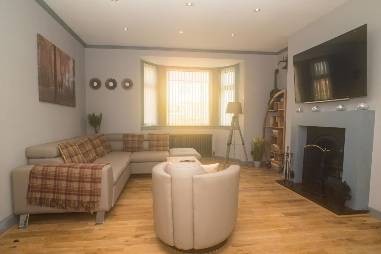 Luxury Super Central Cottage With A Hot Tub/ Gym พอทรี ภายนอก รูปภาพ