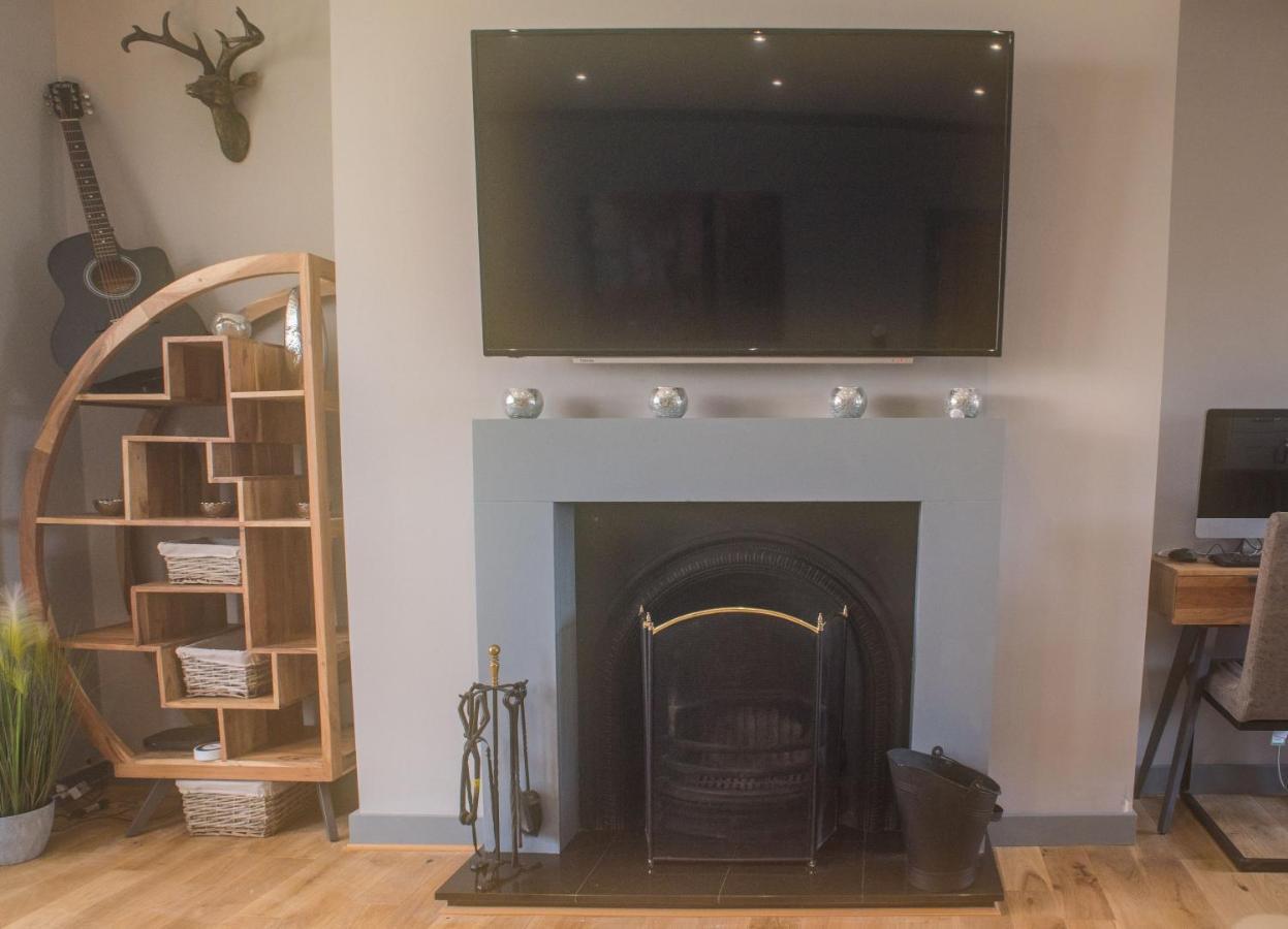 Luxury Super Central Cottage With A Hot Tub/ Gym พอทรี ภายนอก รูปภาพ