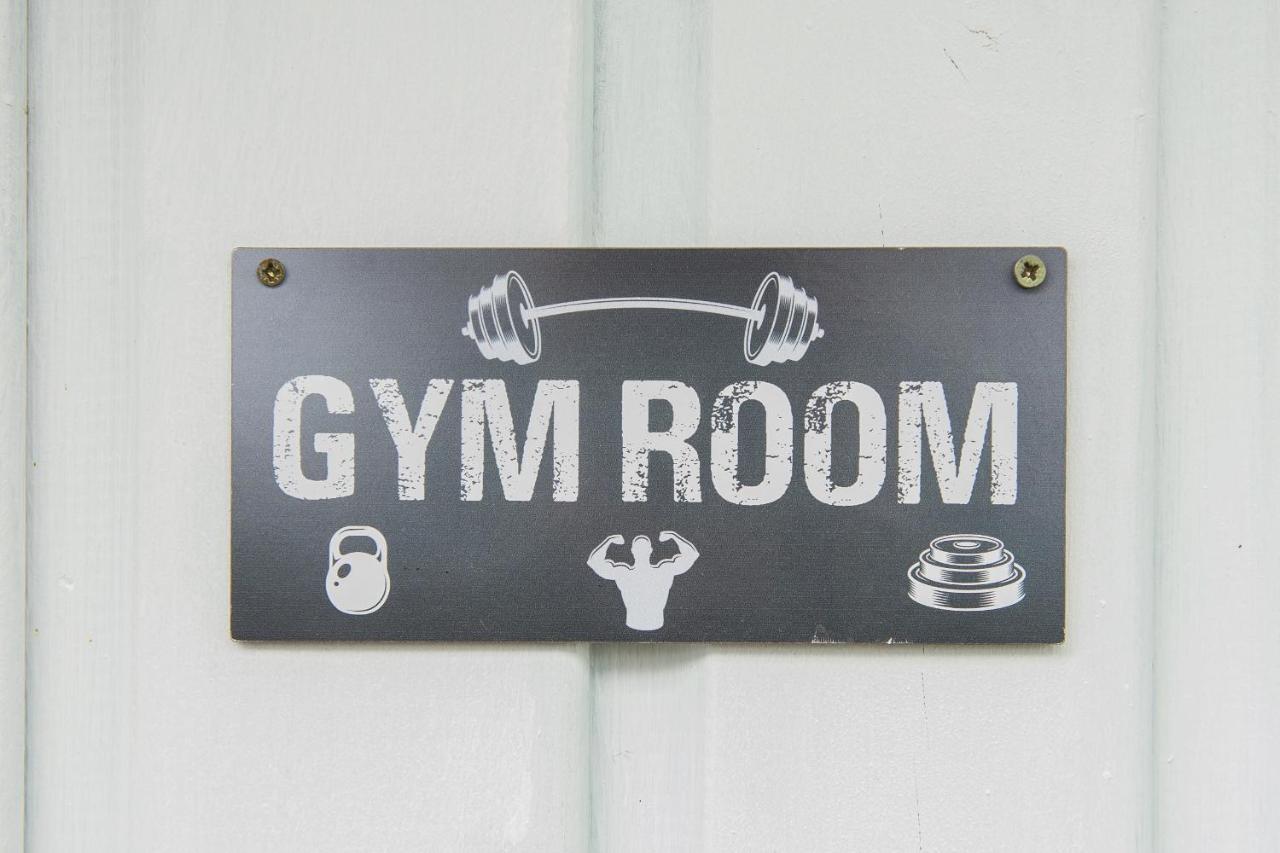 Luxury Super Central Cottage With A Hot Tub/ Gym พอทรี ภายนอก รูปภาพ