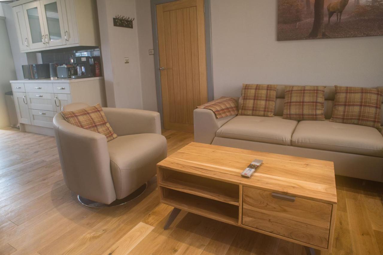 Luxury Super Central Cottage With A Hot Tub/ Gym พอทรี ภายนอก รูปภาพ